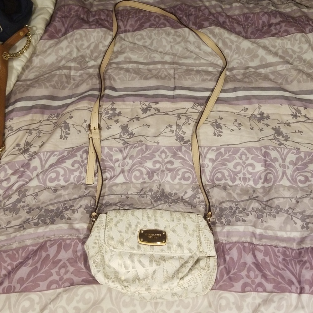 Michael Kors purse